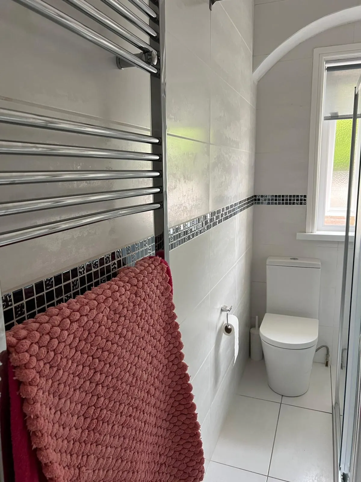 Bathroom tiling