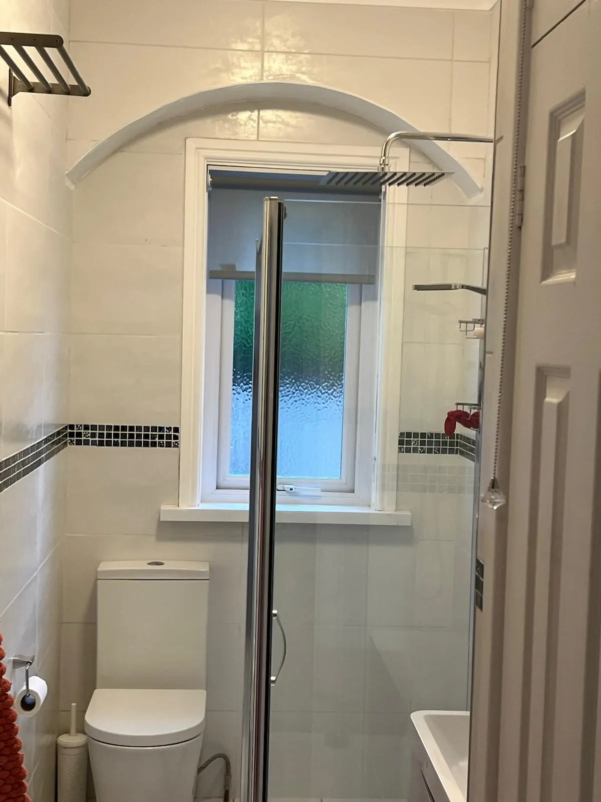 Bathroom tiling