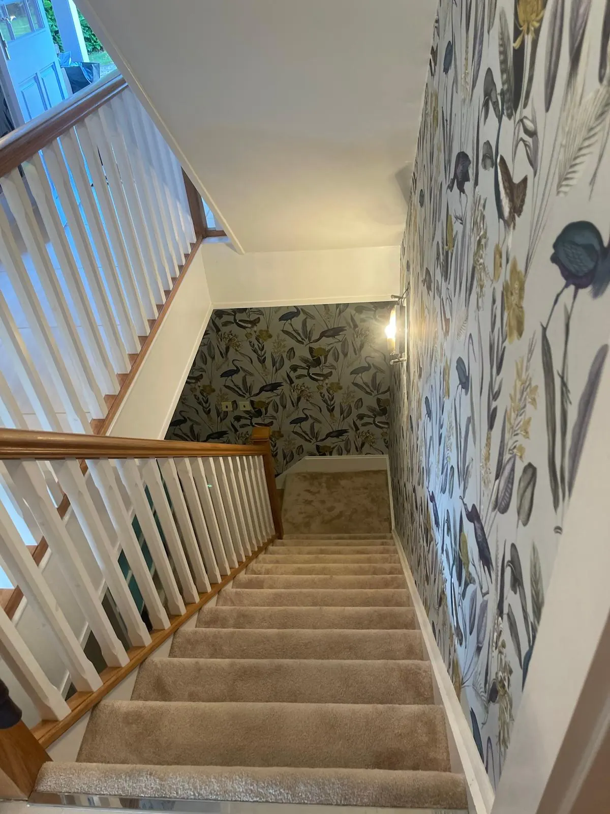 Hall and staircase decorating
